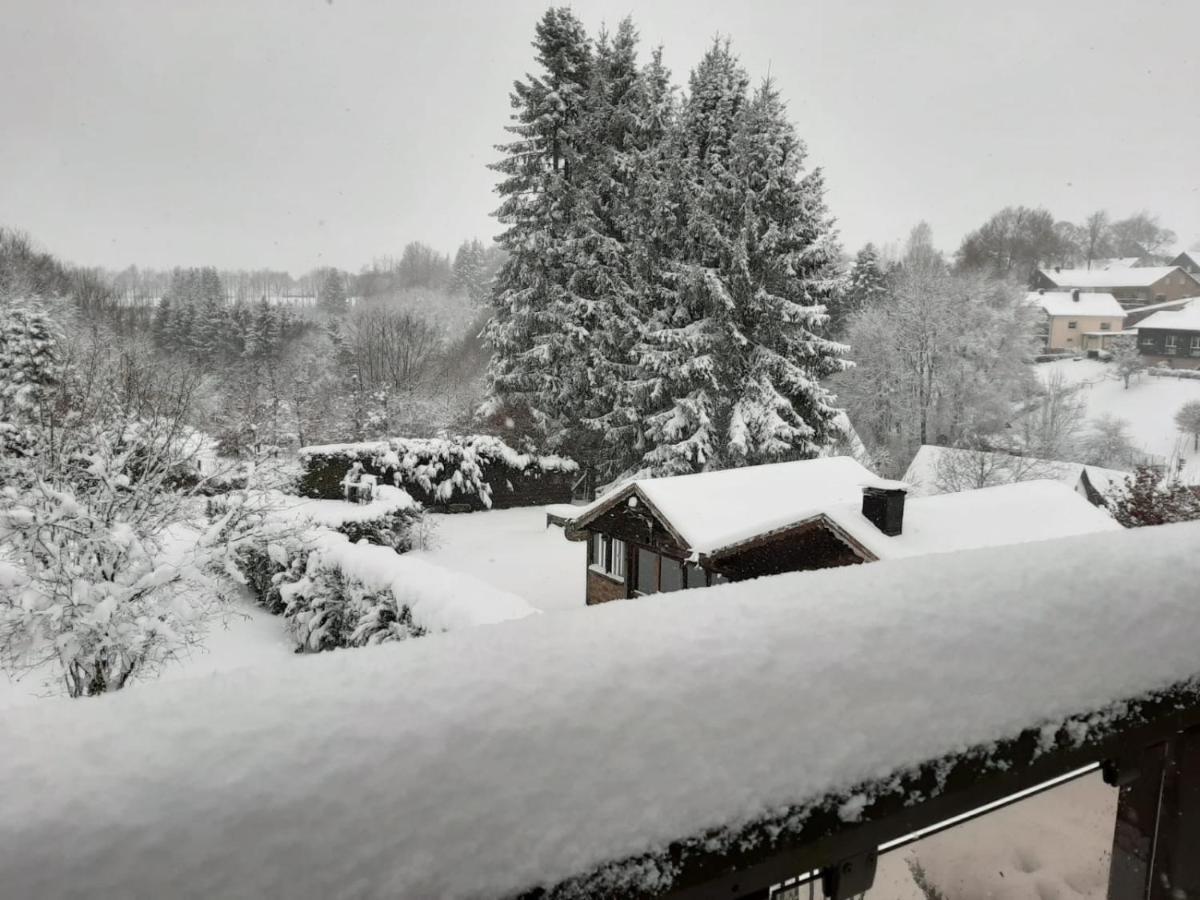 Ferienwohnung auf Alzen Exterior foto